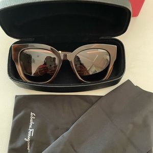 Salvatore Ferragamo‎ sunglasses